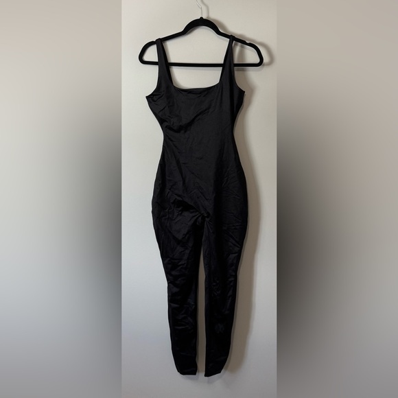 SKIMS Other - Skims Catsuit Bodysuit Black